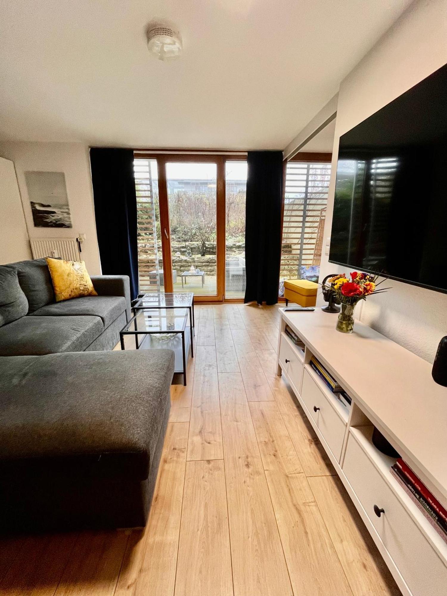Einzimmerwohnung, Messe-toplage Privatunterkunft